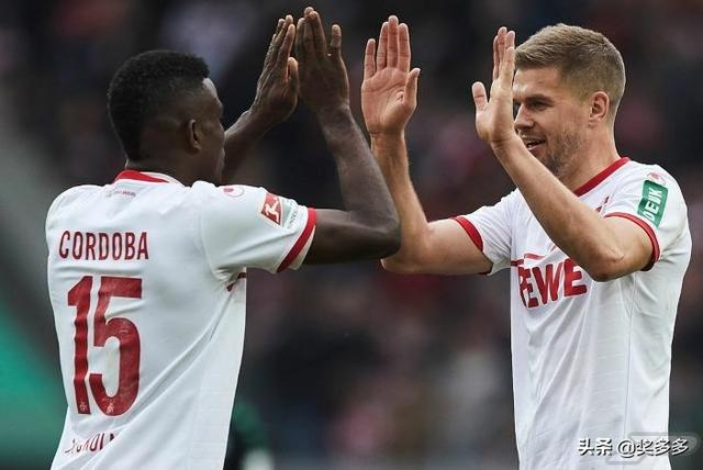  威尼斯水城德比激情上演，泽曼氏打法引关注  